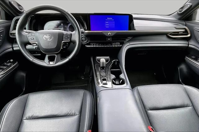 2024 Toyota Crown Platinum