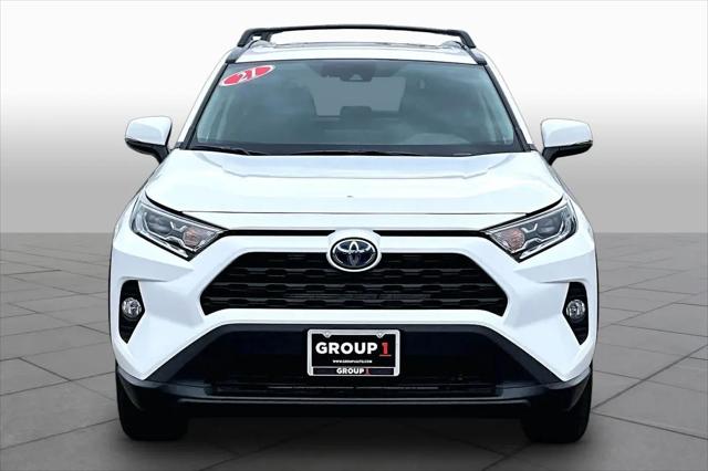 2021 Toyota RAV4 Hybrid XLE