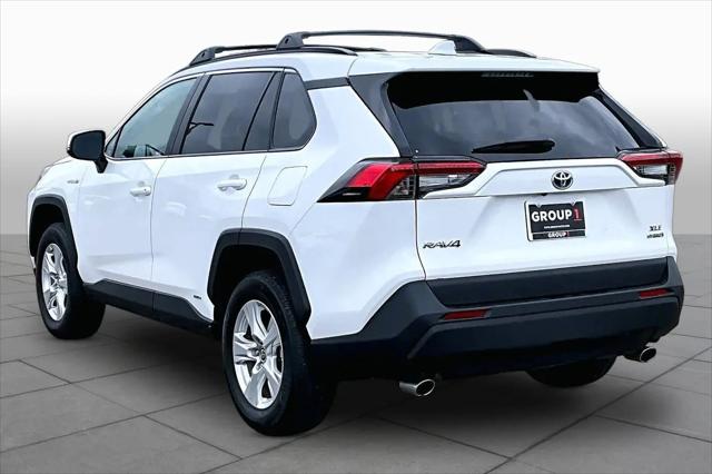 2021 Toyota RAV4 Hybrid XLE