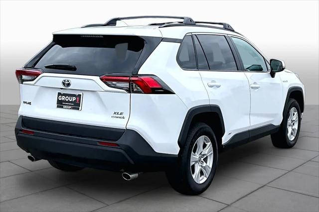 2021 Toyota RAV4 Hybrid XLE