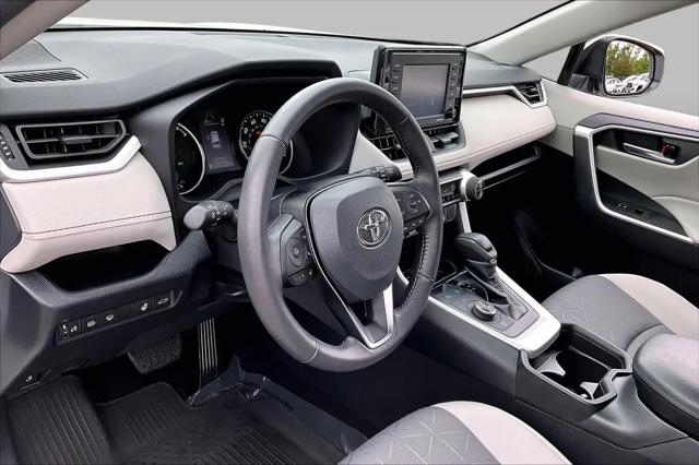 2021 Toyota RAV4 Hybrid XLE