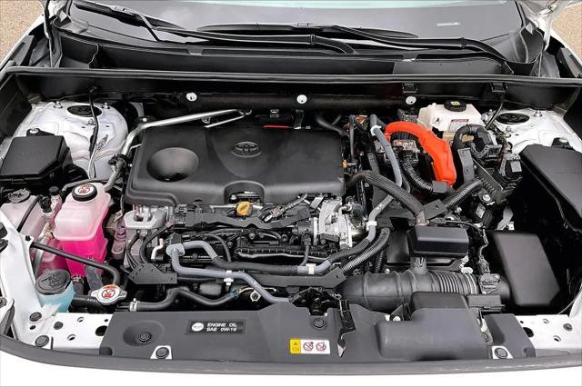 2021 Toyota RAV4 Hybrid XLE