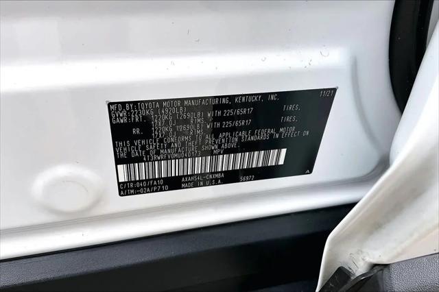 2021 Toyota RAV4 Hybrid XLE