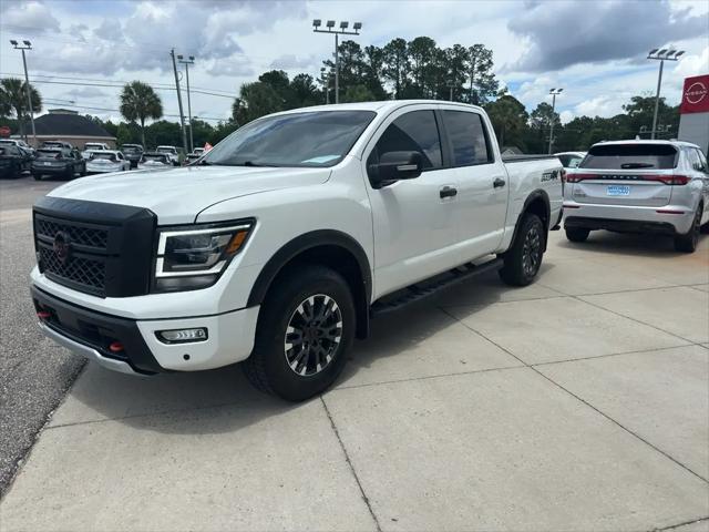 2023 Nissan Titan Crew Cab PRO-4X 4x4