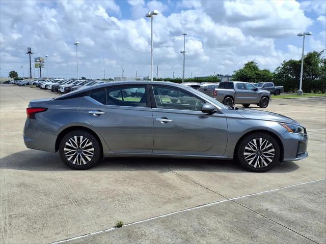 2023 Nissan Altima SV FWD