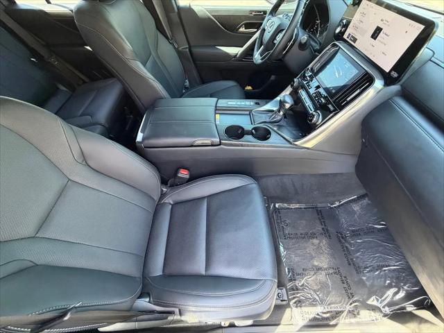 2024 Lexus LX Premium