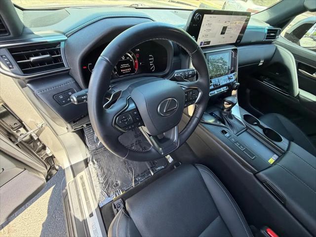 2024 Lexus LX Premium