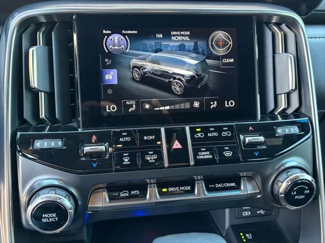 2024 Lexus LX Premium