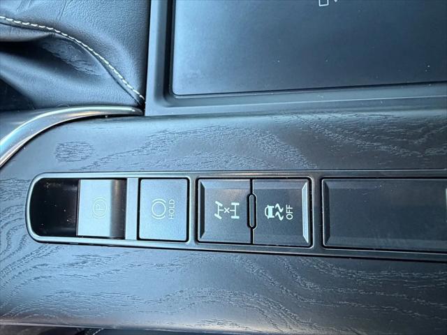 2024 Lexus LX Premium
