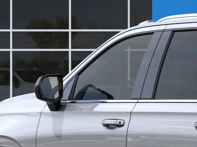 2026 Chevrolet Suburban LS, 4WD