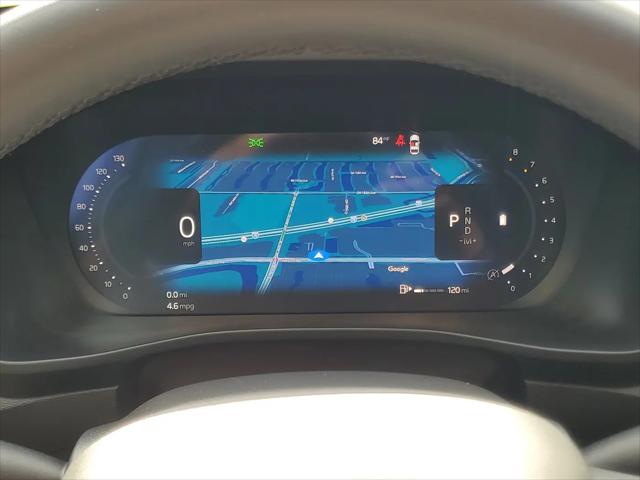 2026 Volvo XC40 Plus, B5 AWD Gas (mild hybrid), Dark