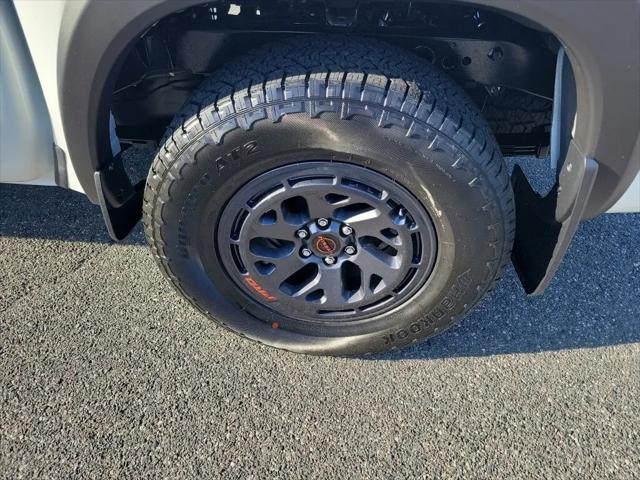 2026 Nissan Frontier Crew Cab PRO-4X 4x4
