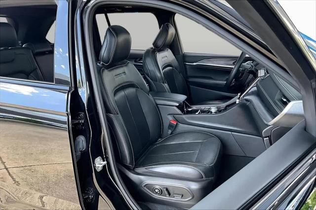 2022 Jeep Grand Cherokee Overland 4x4