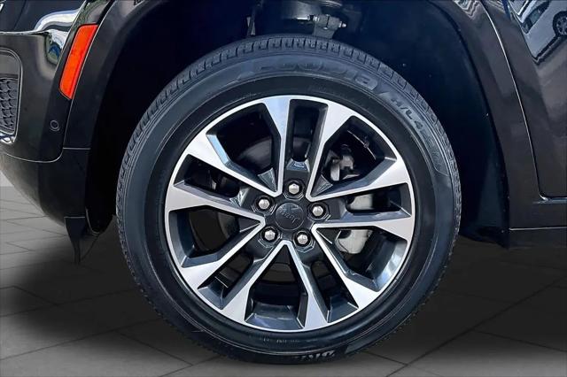 2022 Jeep Grand Cherokee Overland 4x4