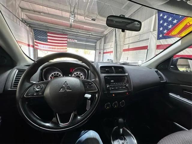 2017 Mitsubishi Outlander Sport 2.0 ES
