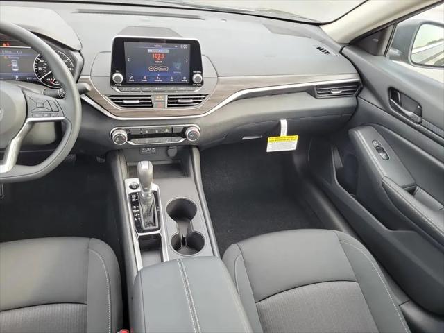 2026 Nissan Altima SV FWD