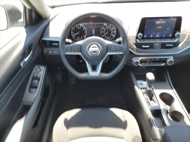 2026 Nissan Altima SV FWD