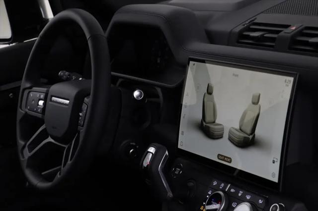 2026 Land Rover Defender P500 X-Dynamic SE