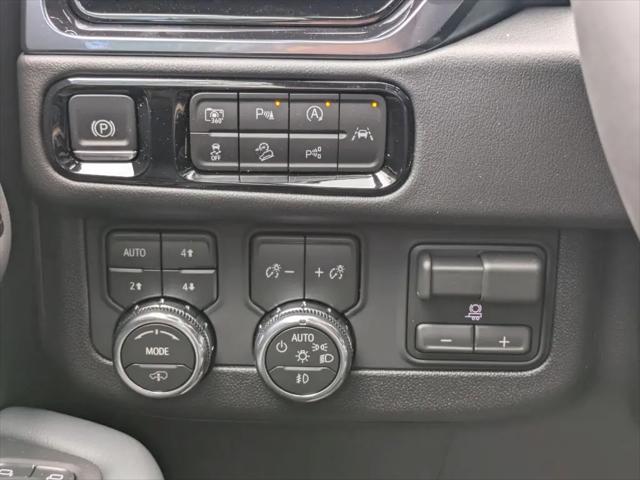 2026 GMC Yukon 4WD AT4