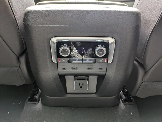 2026 GMC Yukon 4WD AT4