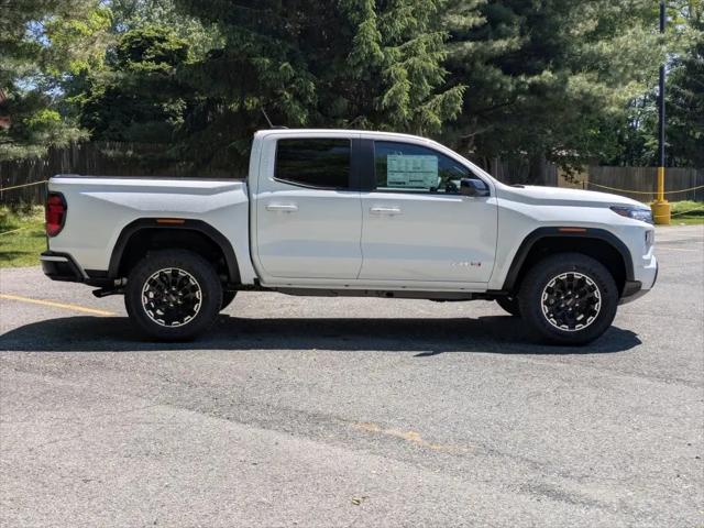 2026 GMC Canyon AT4, 4WD