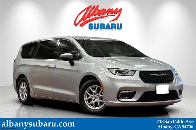 2023 Chrysler Pacifica Touring L for sale in Albany, CA