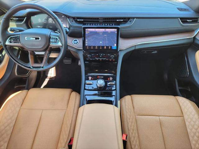 2025 Jeep Grand Cherokee L Summit 4x4