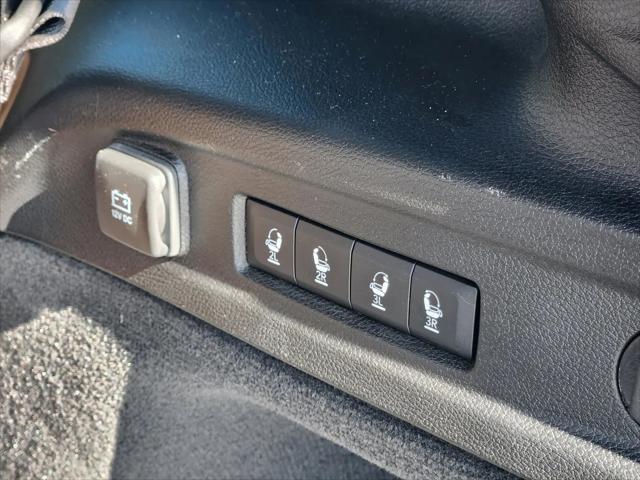 2025 Jeep Grand Cherokee L Summit 4x4
