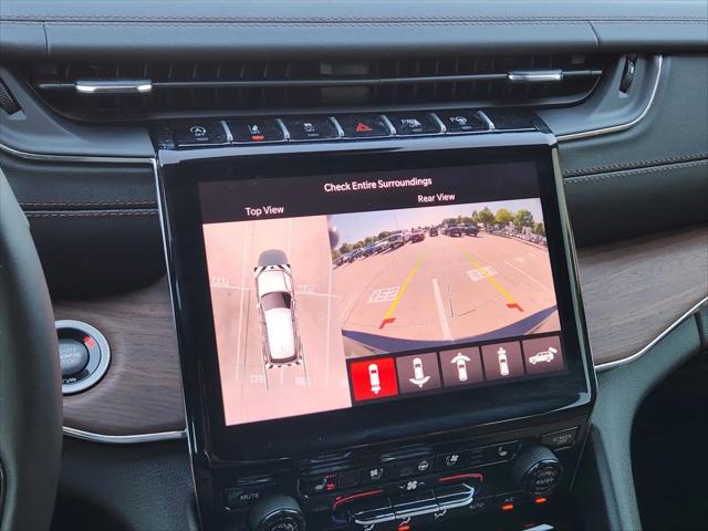 2025 Jeep Grand Cherokee L Summit 4x4