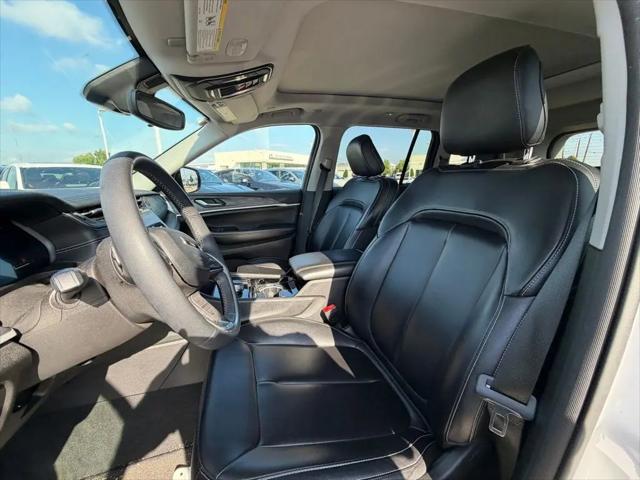 2023 Jeep Grand Cherokee Limited 4x2