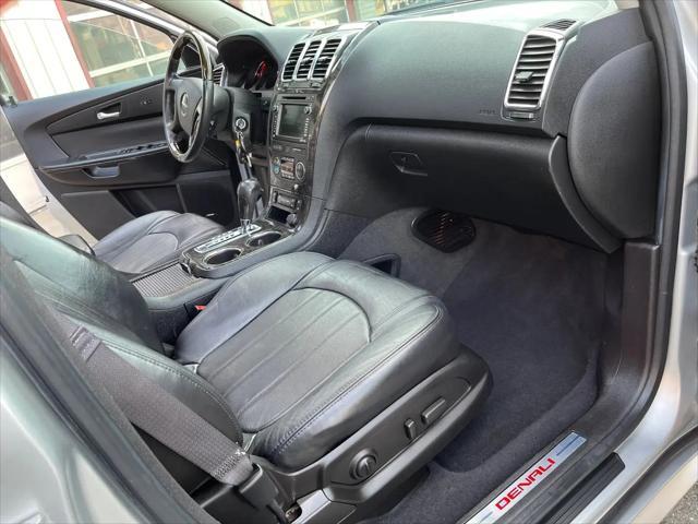 2011 GMC Acadia Denali