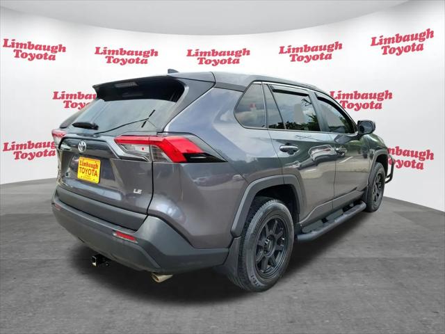 2022 Toyota RAV4 LE
