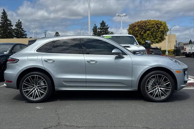 2021 Porsche Macan Turbo