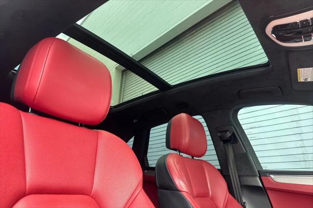 2021 Porsche Macan Turbo