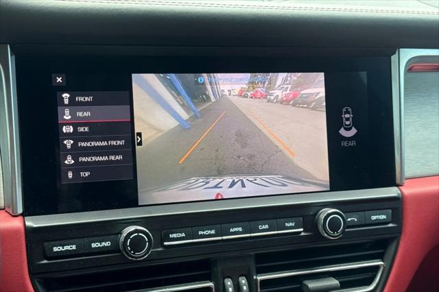 2021 Porsche Macan Turbo