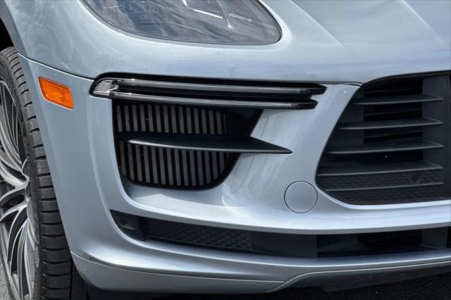 2021 Porsche Macan Turbo