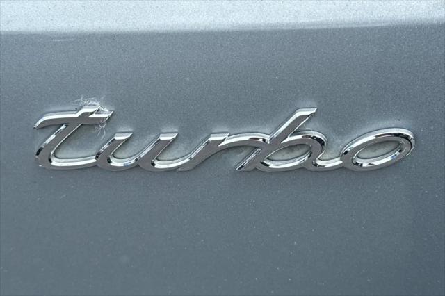 2021 Porsche Macan Turbo