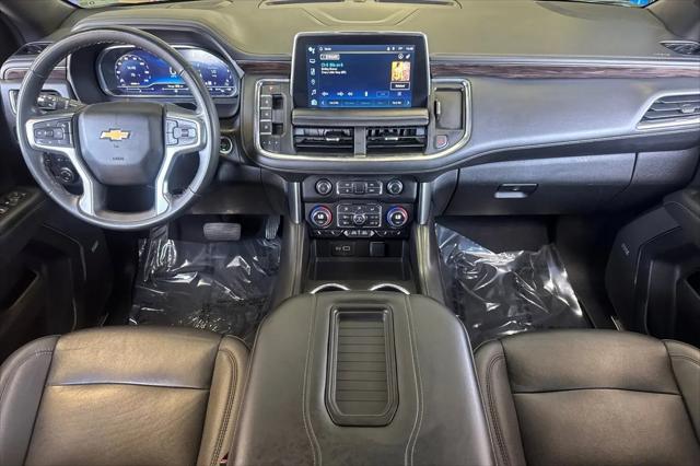 2023 Chevrolet Suburban 4WD LT