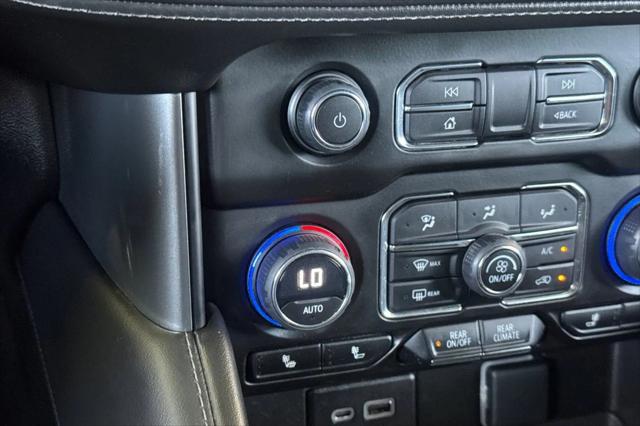 2023 Chevrolet Suburban 4WD LT