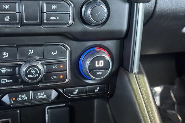 2023 Chevrolet Suburban 4WD LT