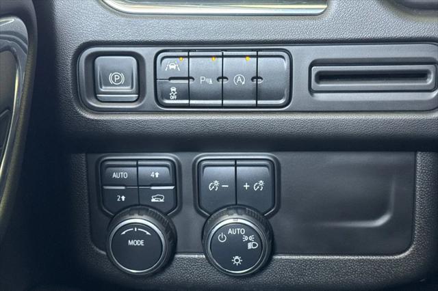 2023 Chevrolet Suburban 4WD LT