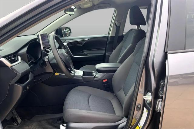 2023 Toyota RAV4 Hybrid LE