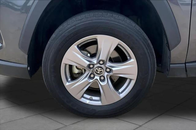 2023 Toyota RAV4 Hybrid LE