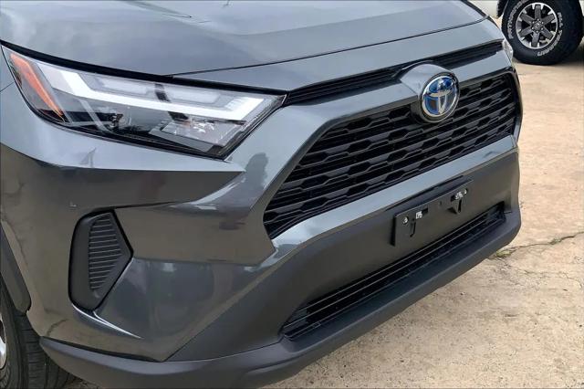 2023 Toyota RAV4 Hybrid LE
