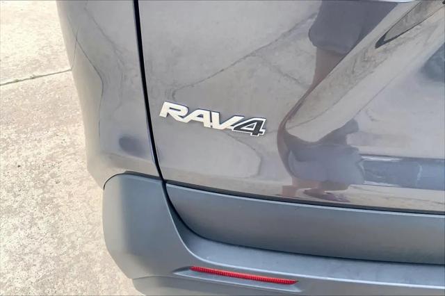 2023 Toyota RAV4 Hybrid LE