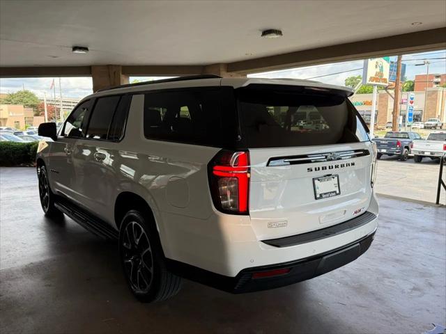 2024 Chevrolet Suburban 4WD RST