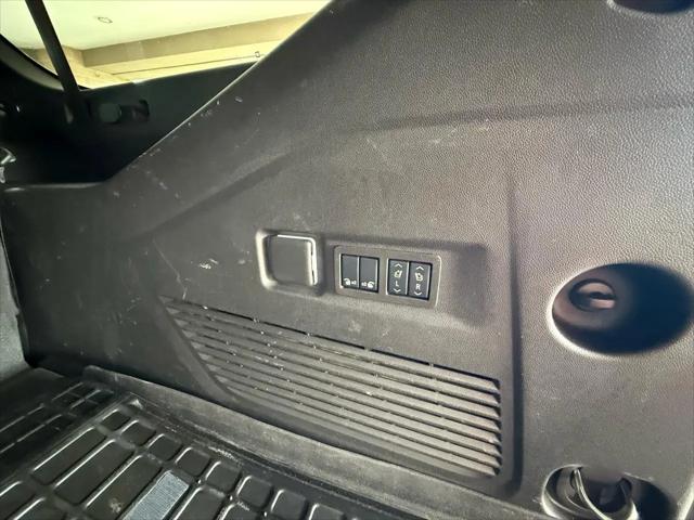 2024 Chevrolet Suburban 4WD RST