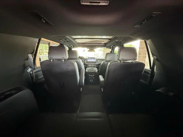 2024 Chevrolet Suburban 4WD RST