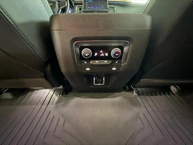 2024 Chevrolet Suburban 4WD RST