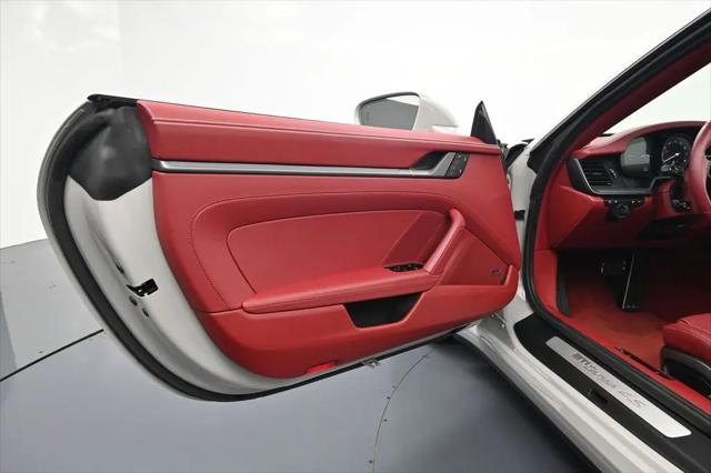 2024 Porsche 911 Targa 4S